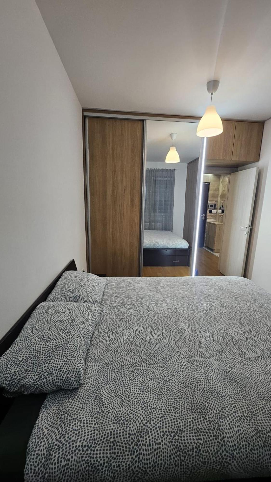 Apartamento Porodicno-Poslovni Udoban Stan Belgrado Exterior foto