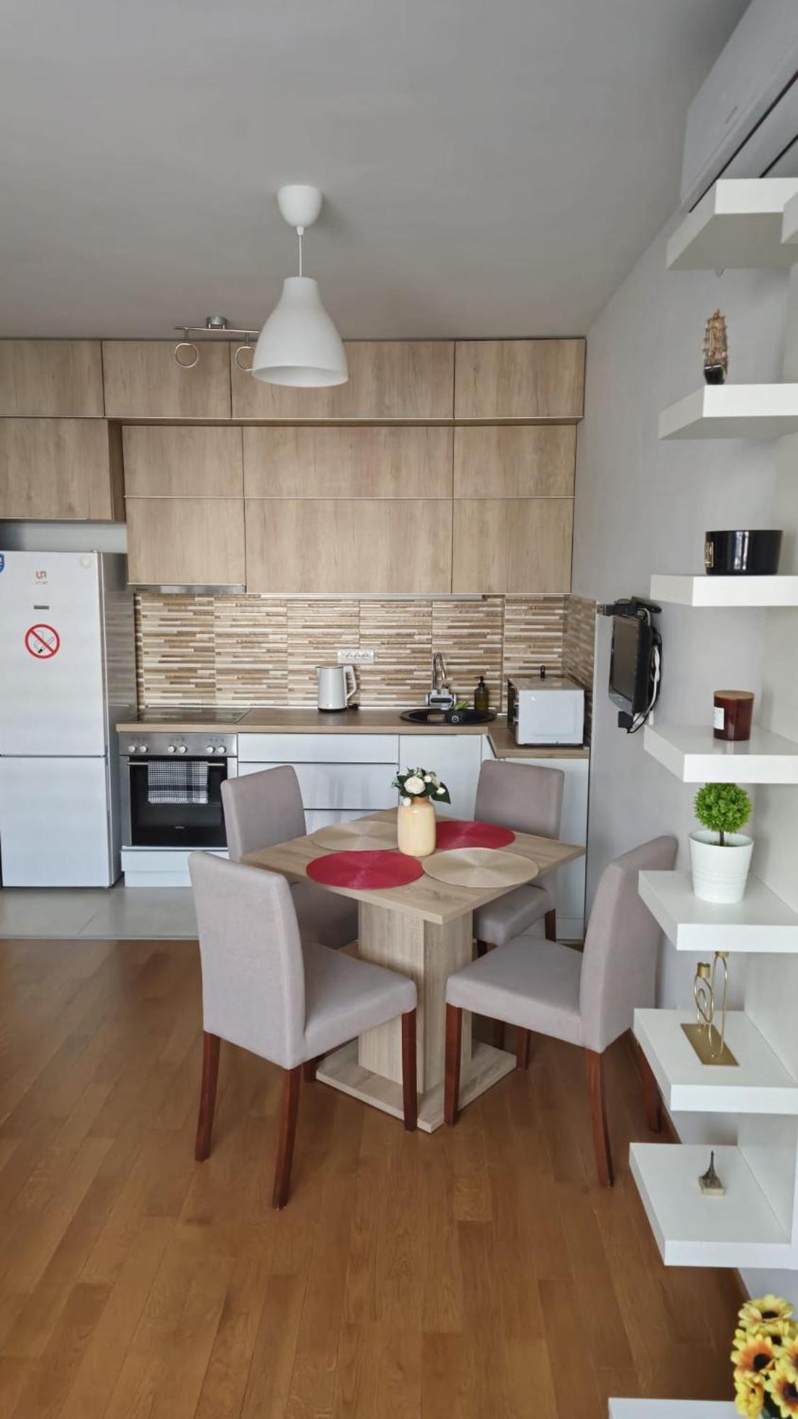 Apartamento Porodicno-Poslovni Udoban Stan Belgrado Exterior foto